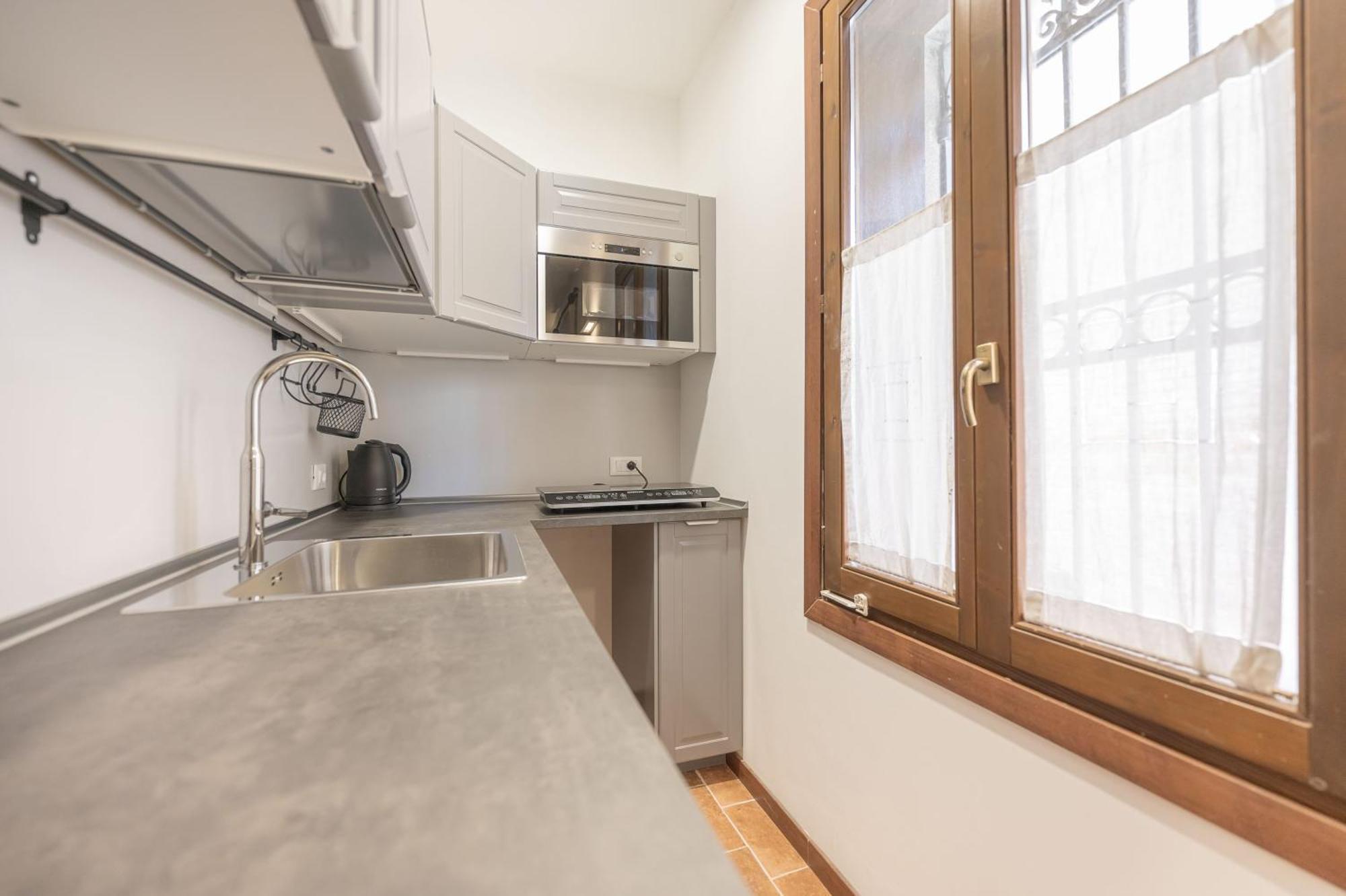 Appartement Casa Luna - Vicino Stazione Dei Treni Venetië