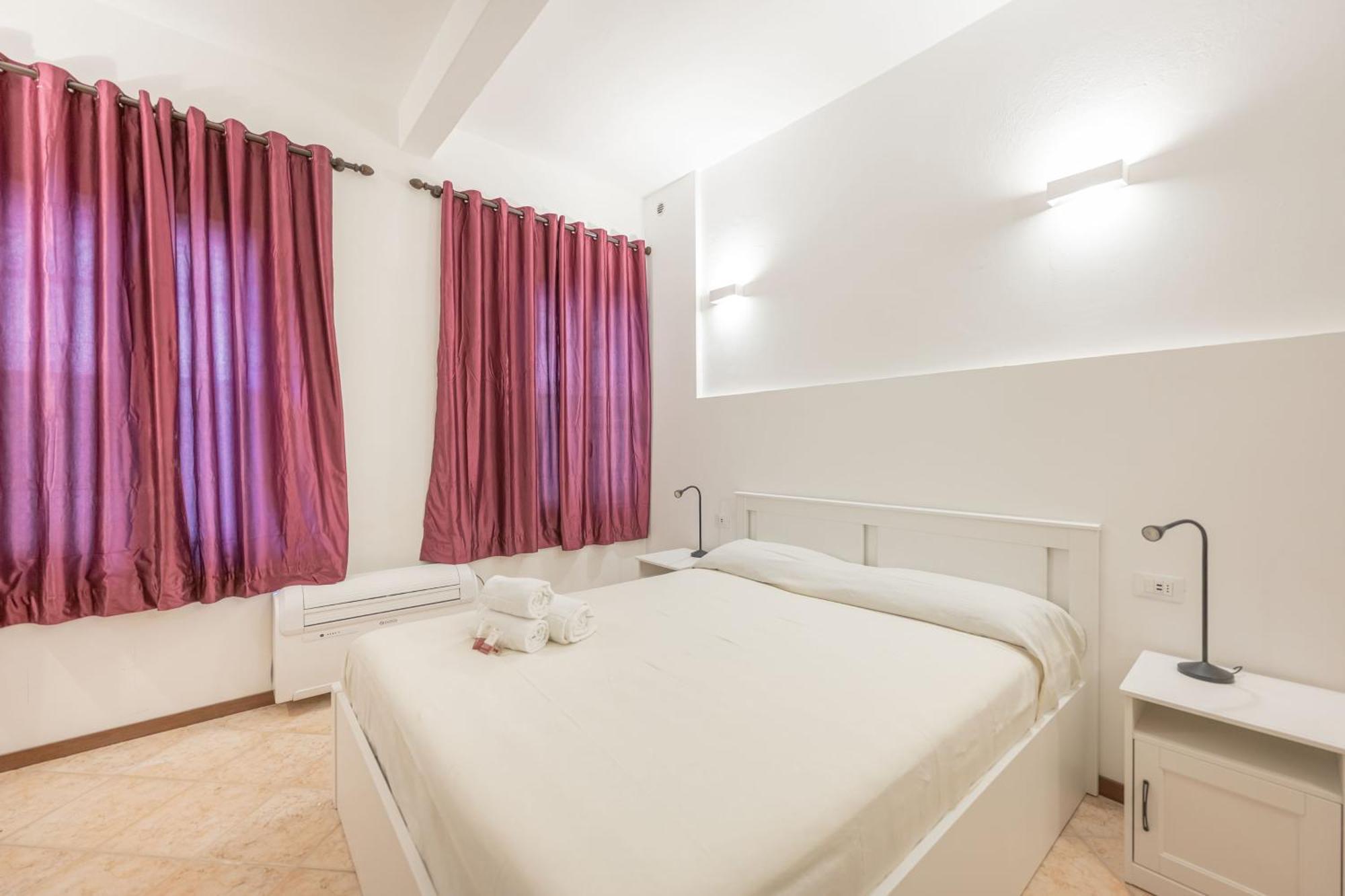 Casa Luna - Vicino Stazione Dei Treni Appartement Venetië